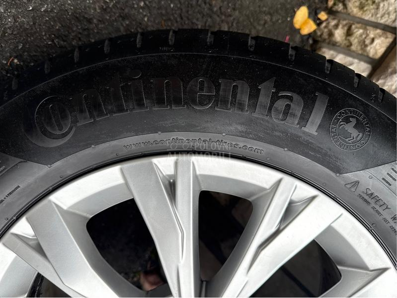 Continental 215/65 R17 Letnja