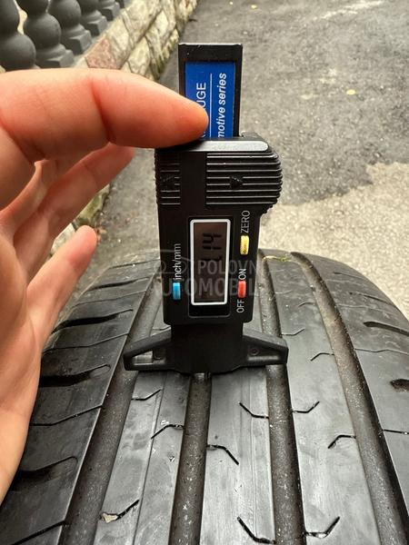 Continental 215/65 R17 Letnja