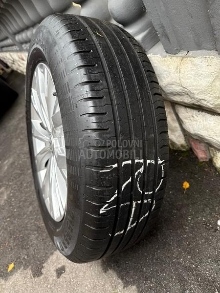 Continental 215/65 R17 Letnja