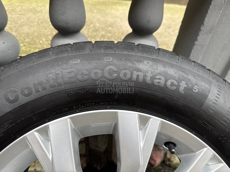 Continental 215/65 R17 Letnja