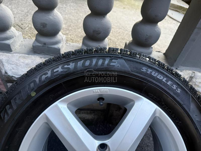 Bridgestone 195/65 R15 Zimska
