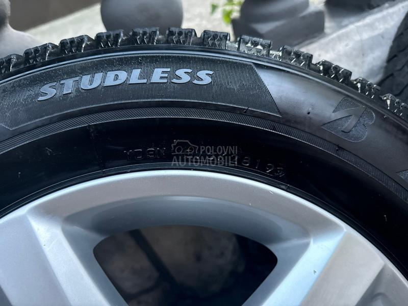 Bridgestone 195/65 R15 Zimska