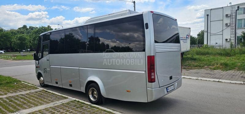 Mercedes Benz SPRINTER 616 CDI