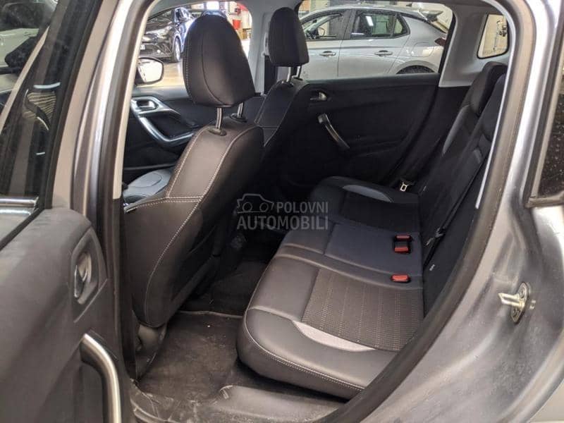 Peugeot 2008 ALLURE 1.5 HDi 100