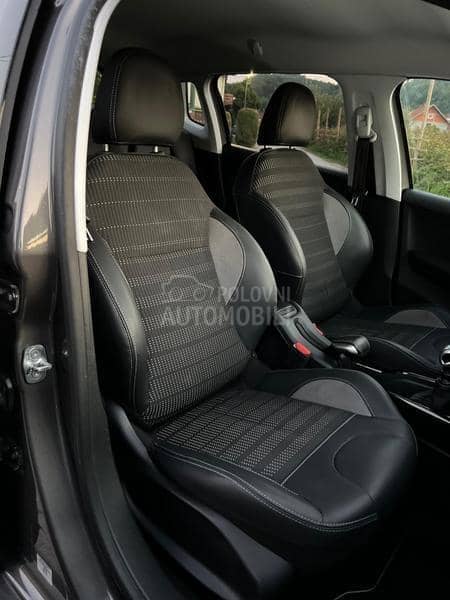 Peugeot 2008 ALLURE 1.5HDi 100