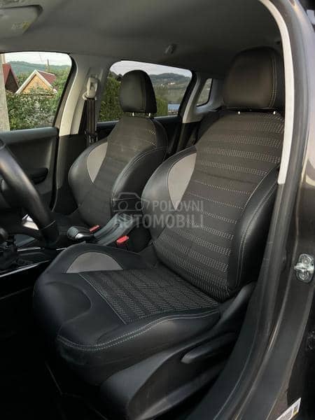Peugeot 2008 ALLURE 1.5HDi 100