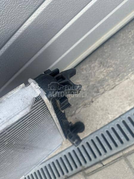 Hladnjak vode 3.0 tdi