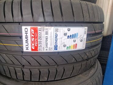 Kumho 315/30 R22 Letnja