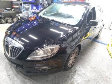 Lancia Delta -  kompletan auto u delovima