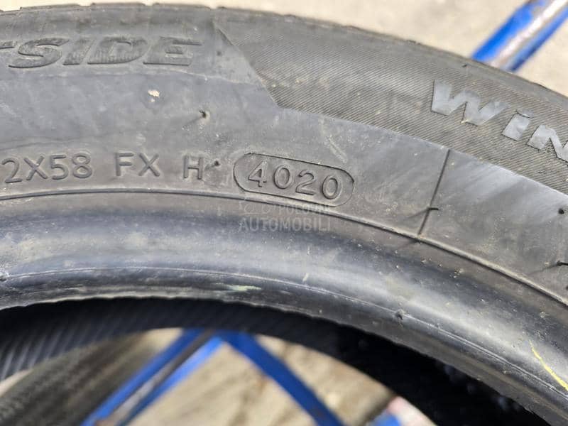 Hankook 205/55 R17 Zimska