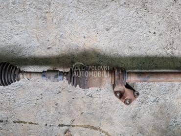 poluosovina desna za Mazda 3 od 2004. do 2009. god.