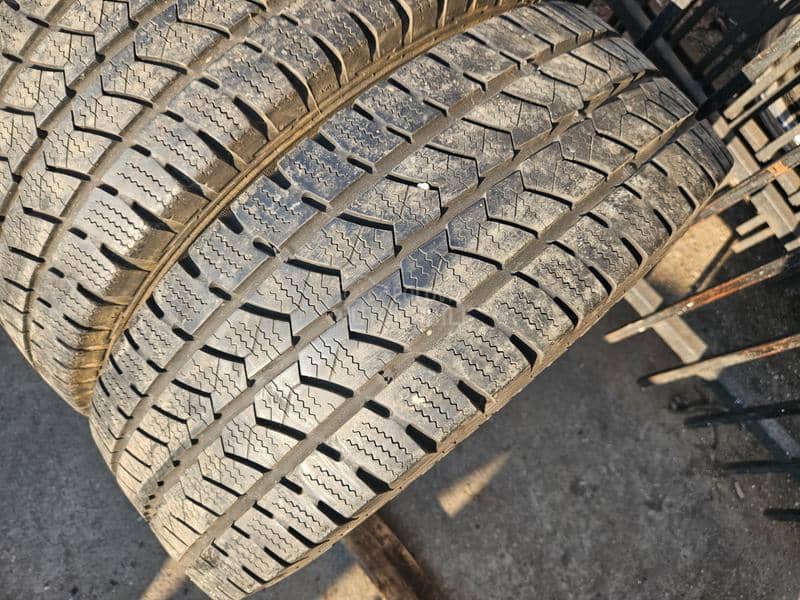Semperit 205/65 R16 Zimska