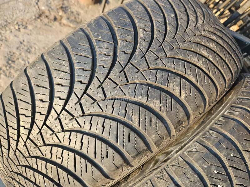 Falken 215/60 R16 Sve sezone