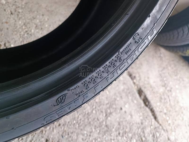 Nokian 245/35 R20 Zimska