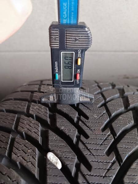 Nokian 245/35 R20 Zimska
