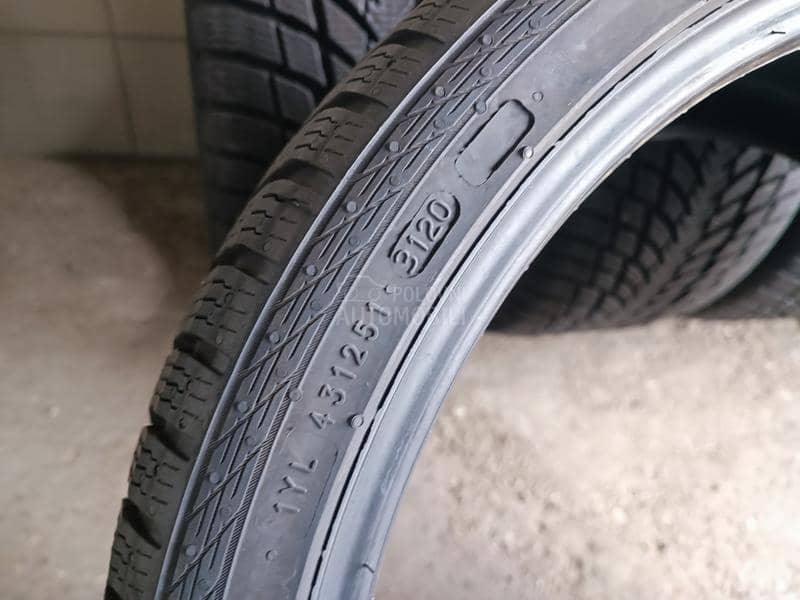 Nokian 245/35 R20 Zimska