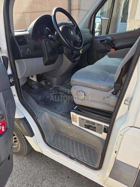 Volkswagen Crafter 2.5 TDI