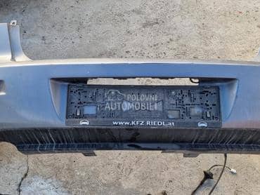 branik sedan za Mazda 3 od 2004. do 2009. god.