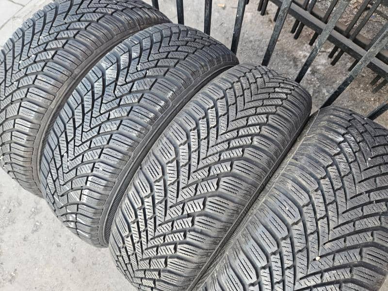 Continental 195/65 R15 Sve sezone