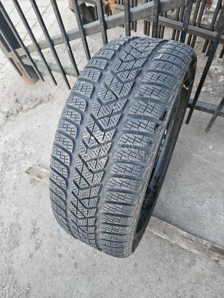 Pirelli 225/50 R17 Sve sezone