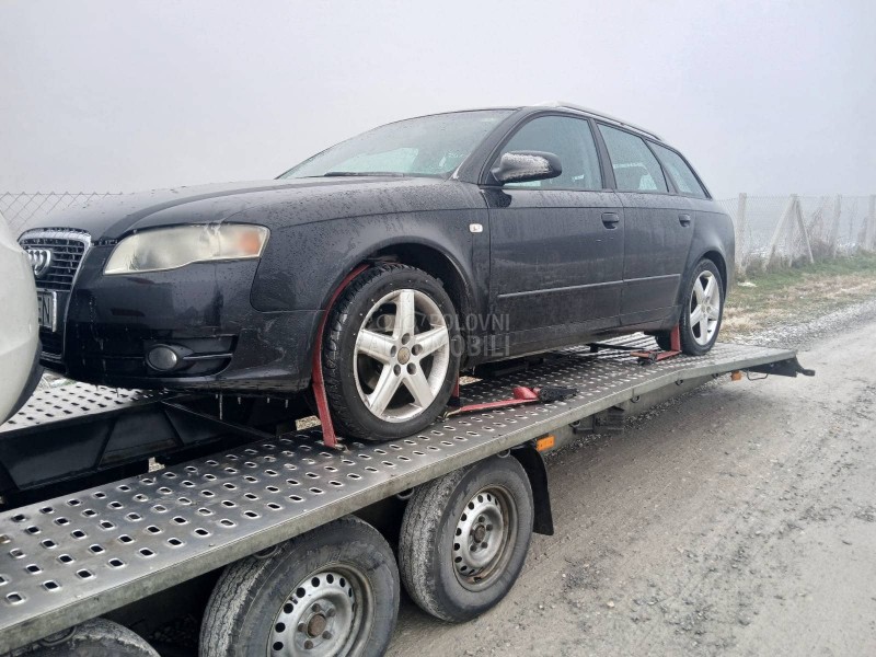 Audi A4 2005. god. -  kompletan auto u delovima