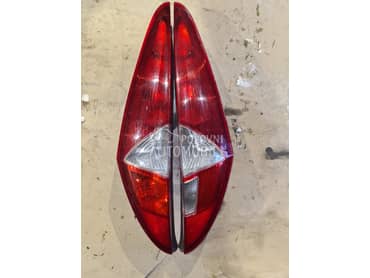 Štop svetla 3 vrata za Fiat Punto od 2003. do 2010. god.