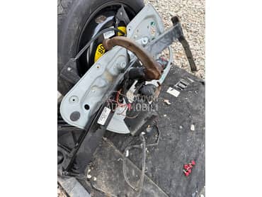 Kuka za vuču za Volkswagen Touran