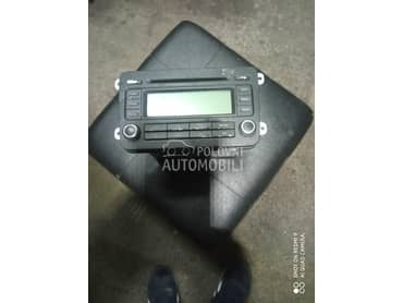 Radio za Volkswagen Golf 5