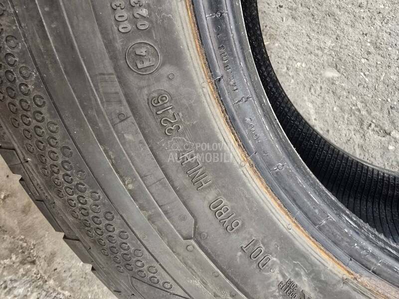 Continental 235/65 R16 Letnja