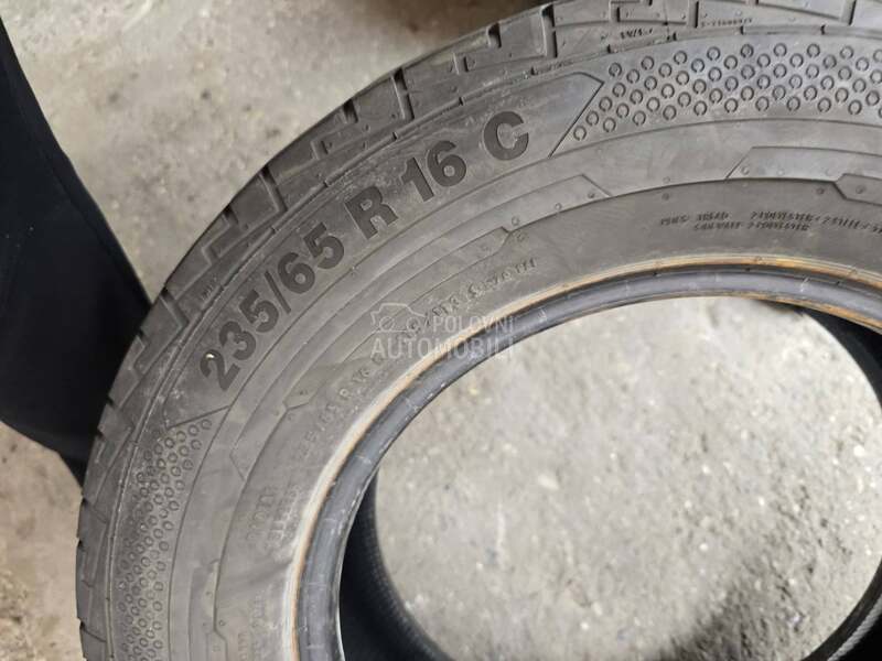 Continental 235/65 R16 Letnja