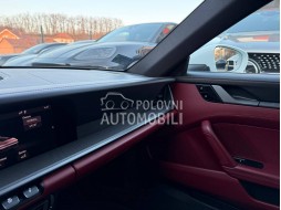 Porsche 911 Carrera 4S Coupe slika 33