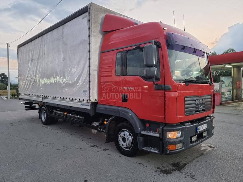 MAN TGL 8.210