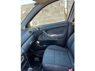 Elektro podizači za Škoda Octavia