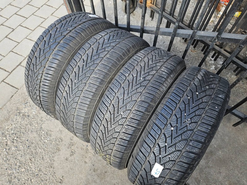Semperit 215/65 R16 Sve sezone