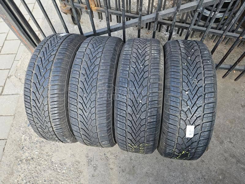 Semperit 215/65 R16 Sve sezone