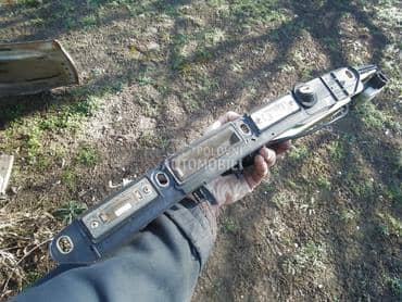 Kvaka gepeka sa motoricem za Škoda Superb