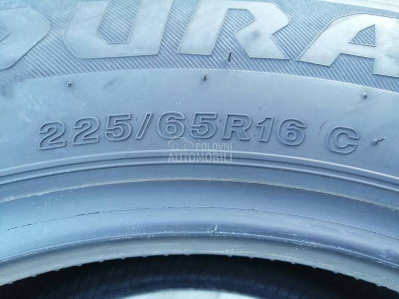 Bridgestone 225/65 R16 Letnja
