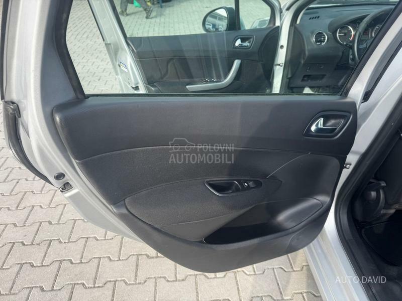 Peugeot 308 1.6HDI SVAJCARSKA