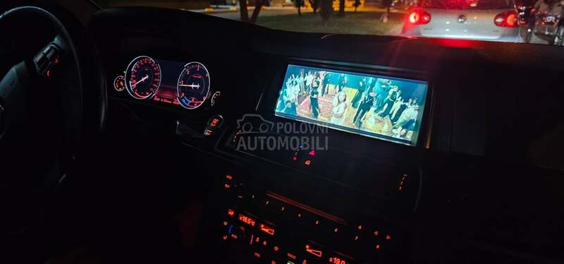 BMW 520 LUXURY/VIRT