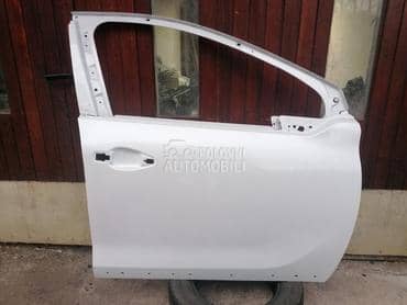 Prednja desna vrata,bela perla za Peugeot 2008 od 2013. do 2020. god.