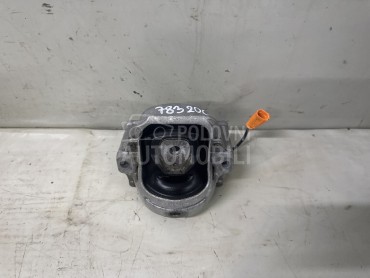 NOSAC MOTORA za Audi A4