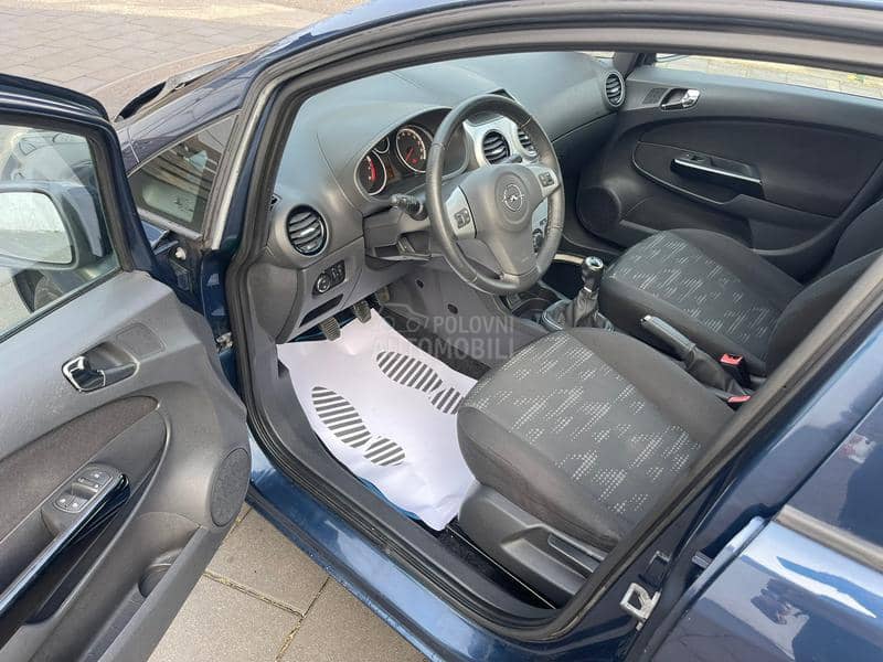 Opel Corsa D 