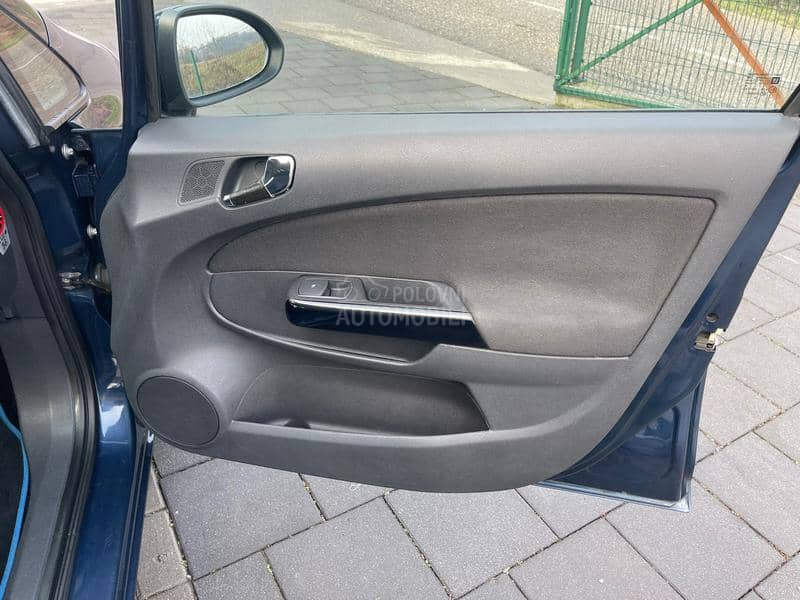 Opel Corsa D 