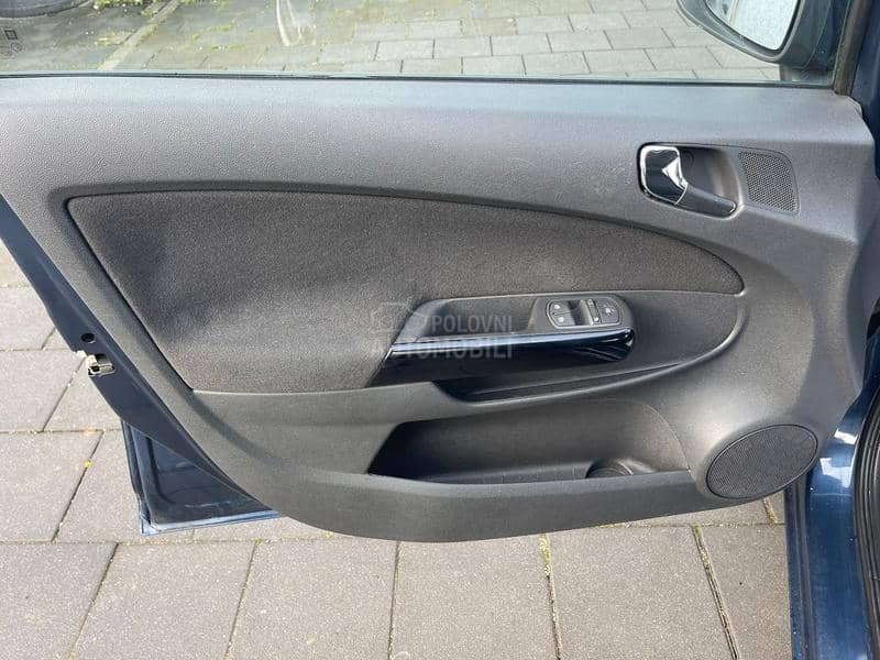 Opel Corsa D 