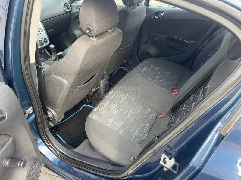 Opel Corsa D 