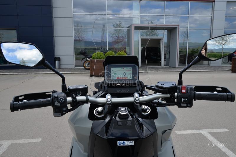 Honda XADV 750