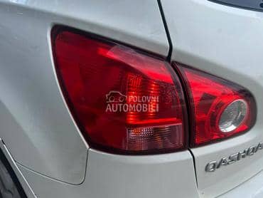 Stop svetlo levo za Nissan Qashqai od 2006. do 2009. god.