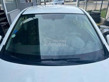 Šoferšajbna za Nissan Qashqai od 2006. do 2013. god.