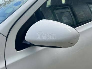 Retrovizor levi beli 326G za Nissan Qashqai od 2006. do 2013. god.