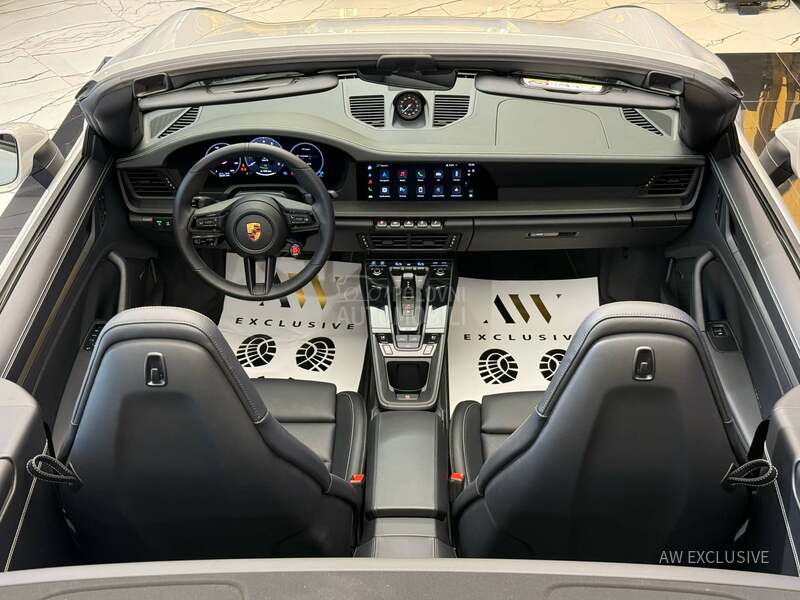 Porsche 911 Carrera GTS Cabrio